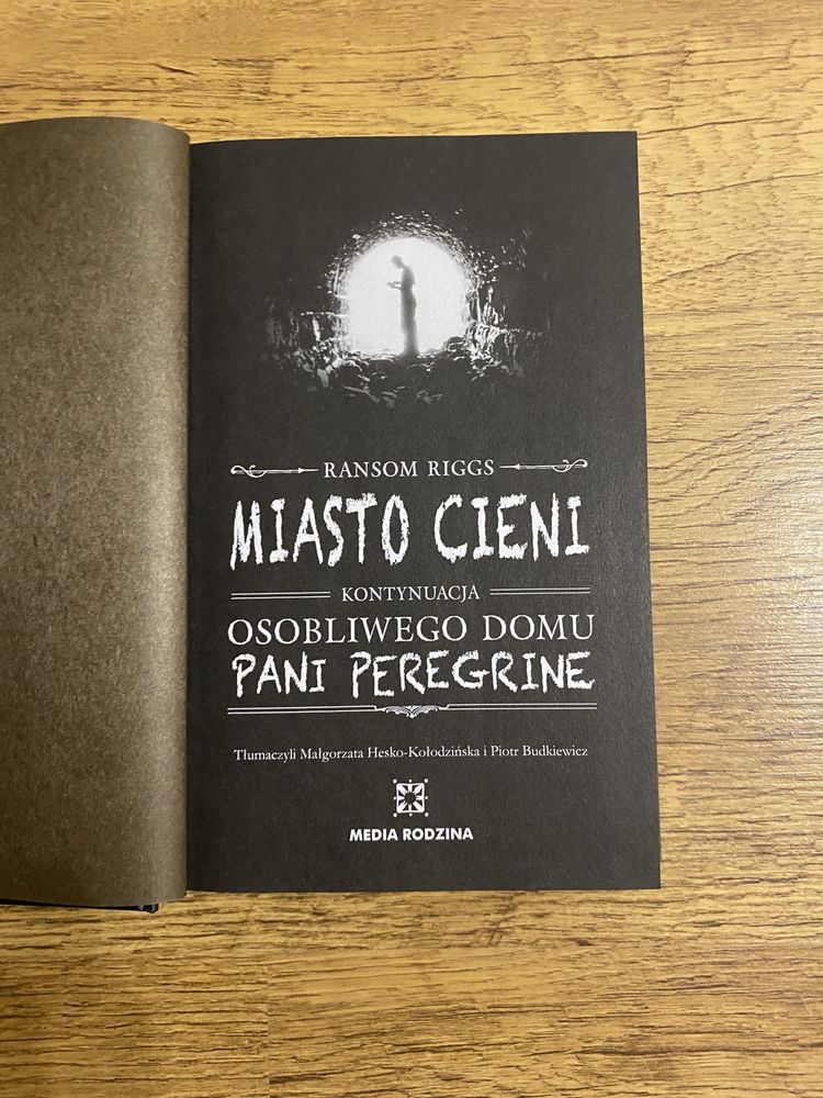 książka Miasto Cieni Ransom Riggs