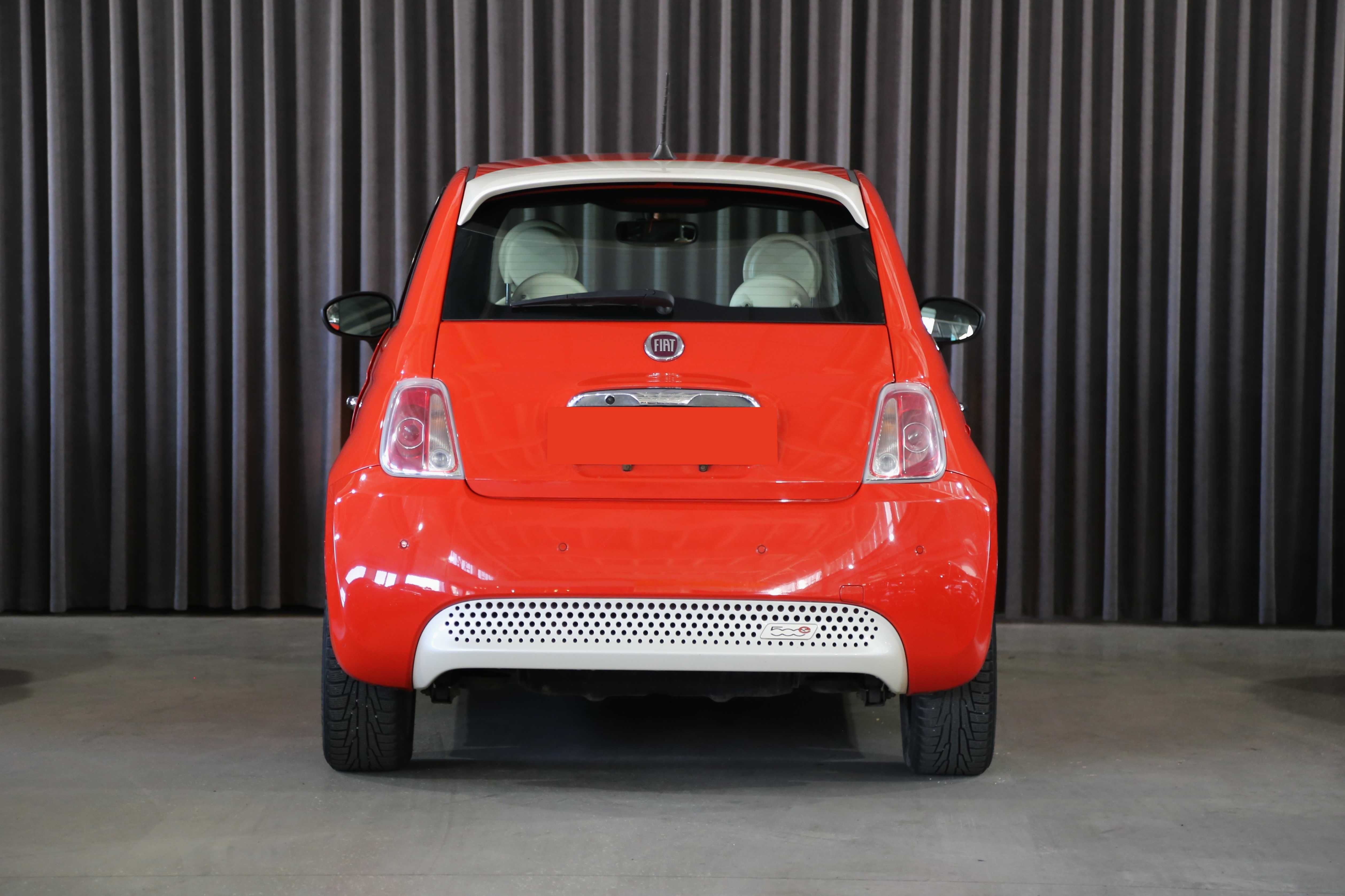 Fiat 500e 2019 року