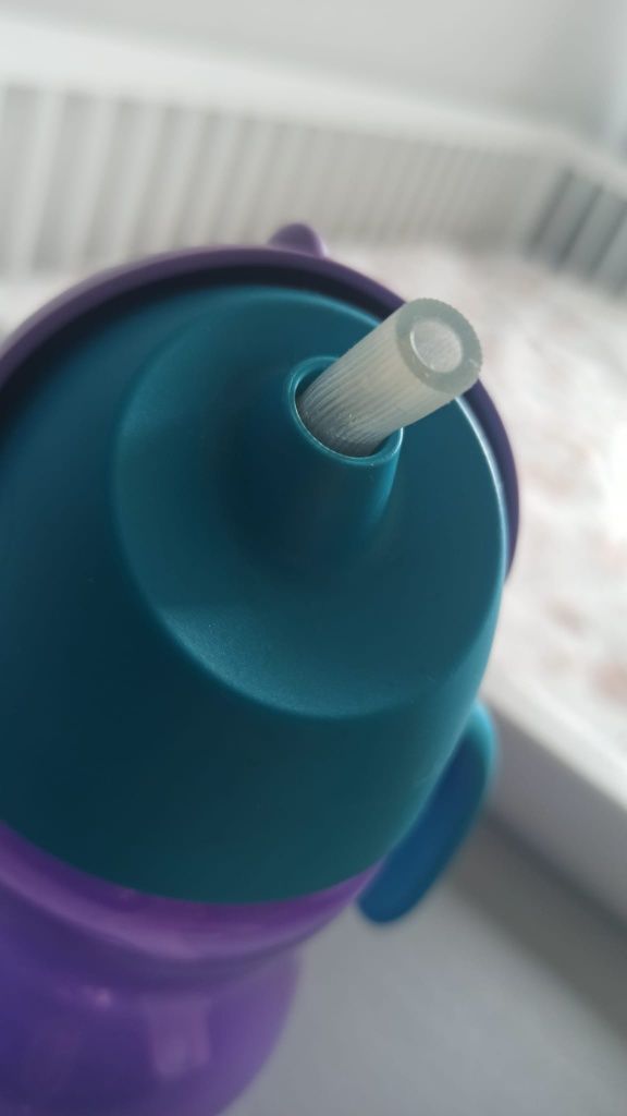 Philips Avent bidon kubek z giętką słomką fioletowy 9m+ 200 ml