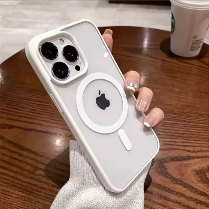 Чохол для Apple iPhone 16 pro з MagSafe.