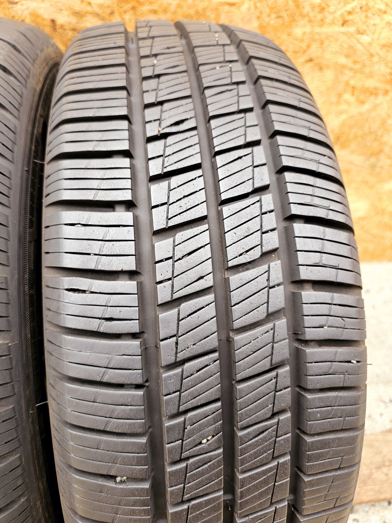 Jak Nowe!!  9,5mm. 195/60 r16C Hankook  Vantra ST AS2. 3619