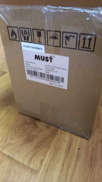 Литиевий аккумулятор 200 АЧ 12 В  MUST LIFEPO4 12-200