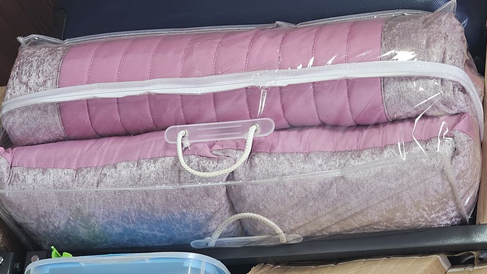 Colcha de cama nunca usada