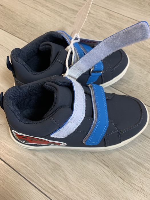 Нові осінні черевики для хлопчика фірми CLEVE розмір 28