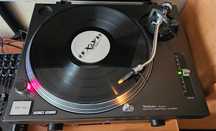 Gramofon Technics SL-1210MK2