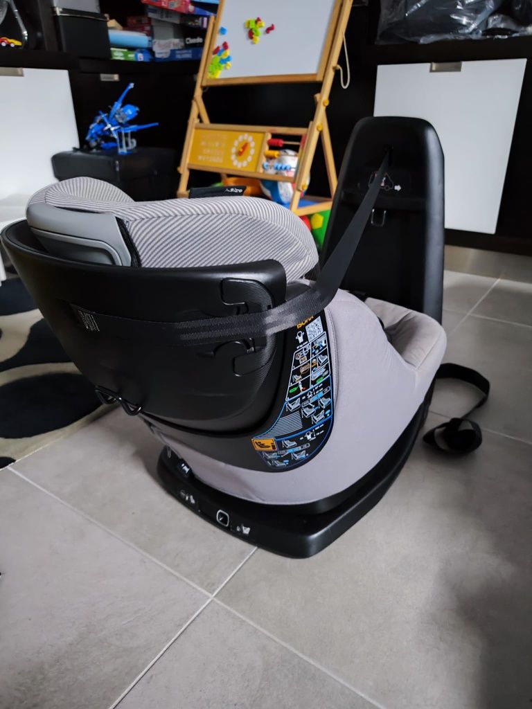 Cadeira auto Bebeconfor rotativa com isofix