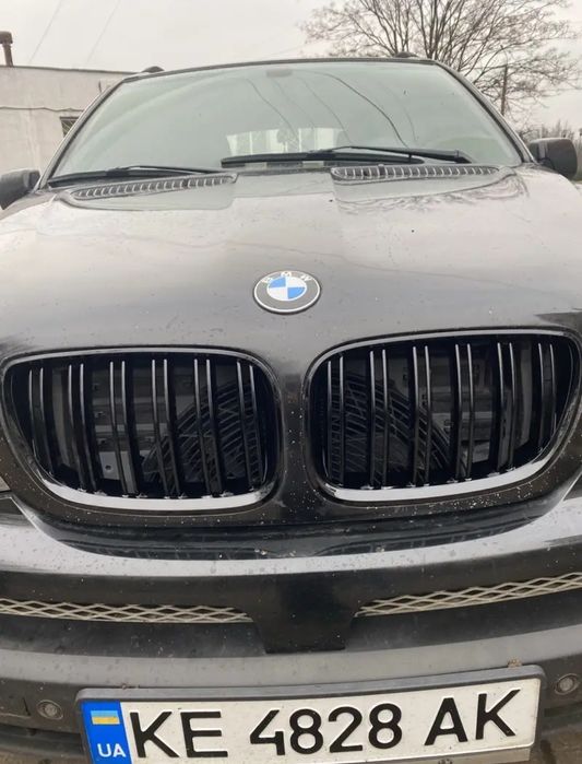 Ноздрі bmw E53, E60, E46 передня решітка нові