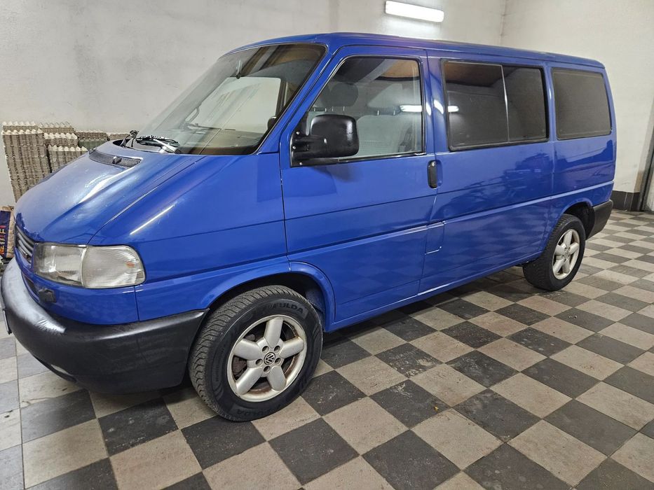 Volkswagen Multivan volkswagen t4 2.5 tdi 150 klima  caravelle  0 Rdzy IDEALNY multivan