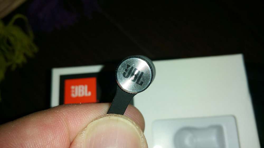 Auriculares JBL Synchros e 10