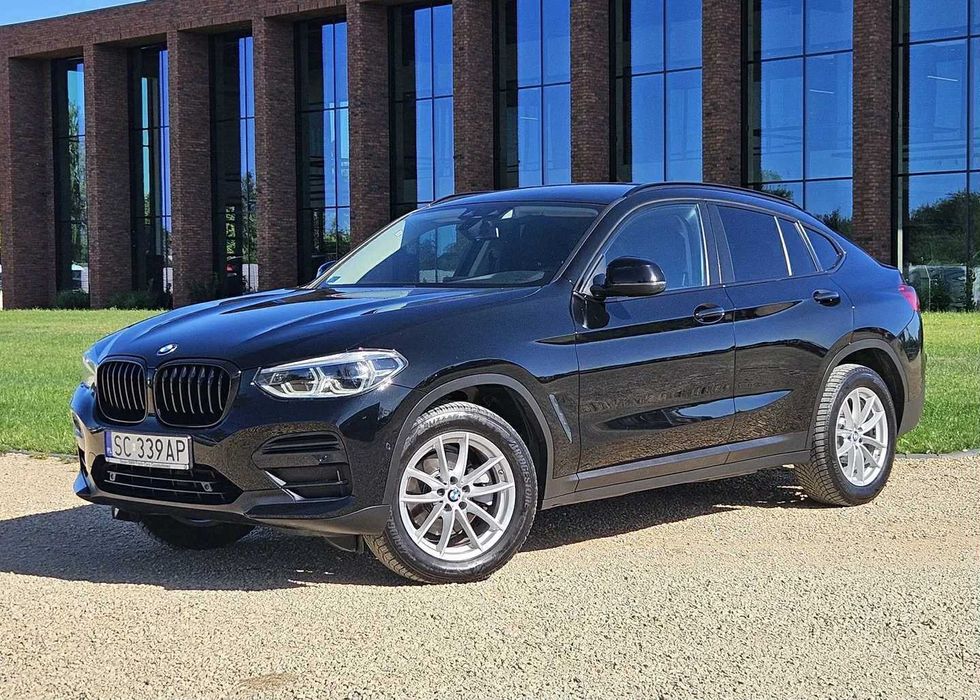 BMW X4 xDrive20i Advantage sport CESJA leasingu