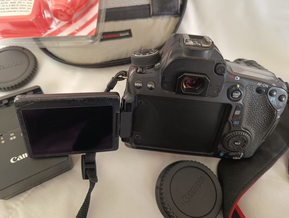 Canon 70D + Lente 18-135