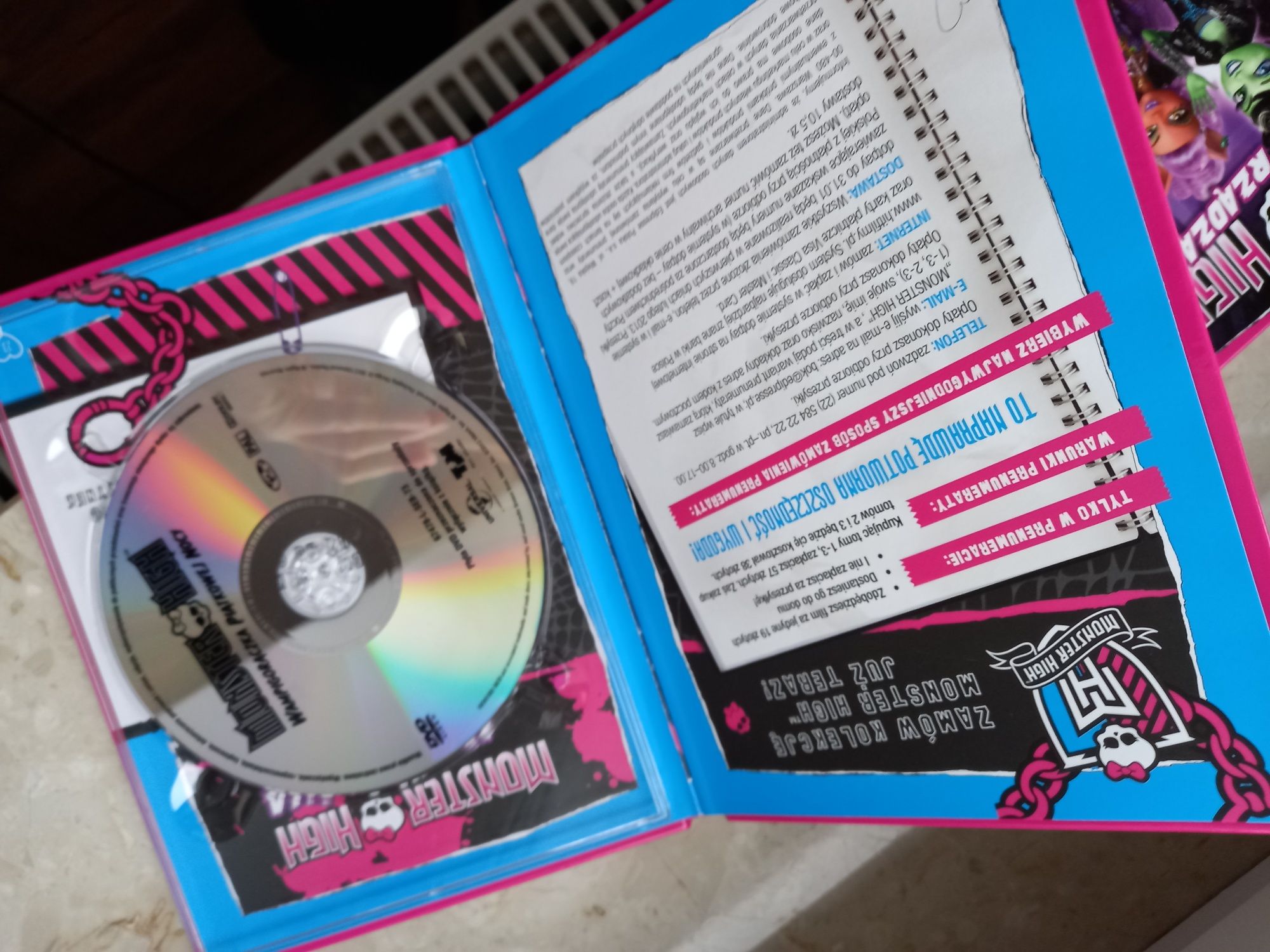 Monster High "Wampigorączka sobotniej nocy" Płyta DVD i książka