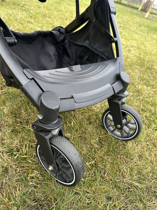 Прогулянкова коляска Flash