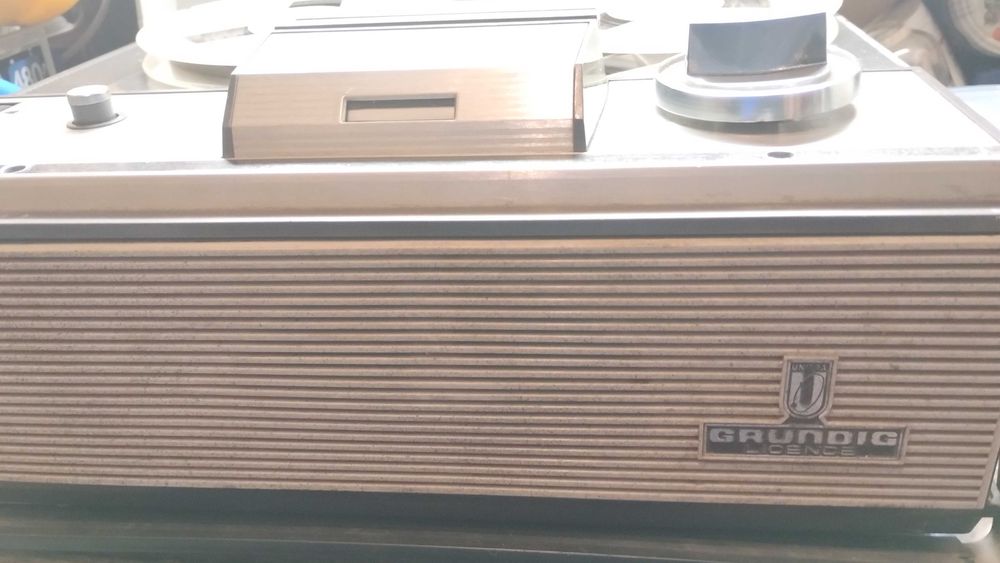 Magnetofon szpulowy marki ZK 120