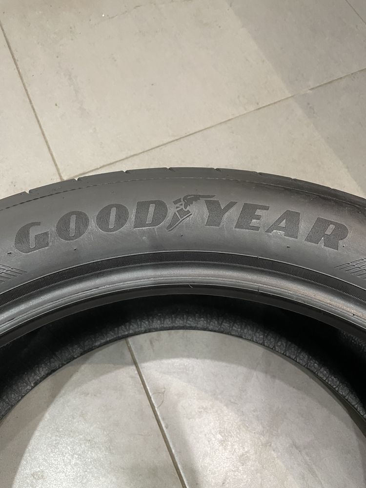 255/45 R20 Goodyear Eagle F1 Asymmetric 5 MO