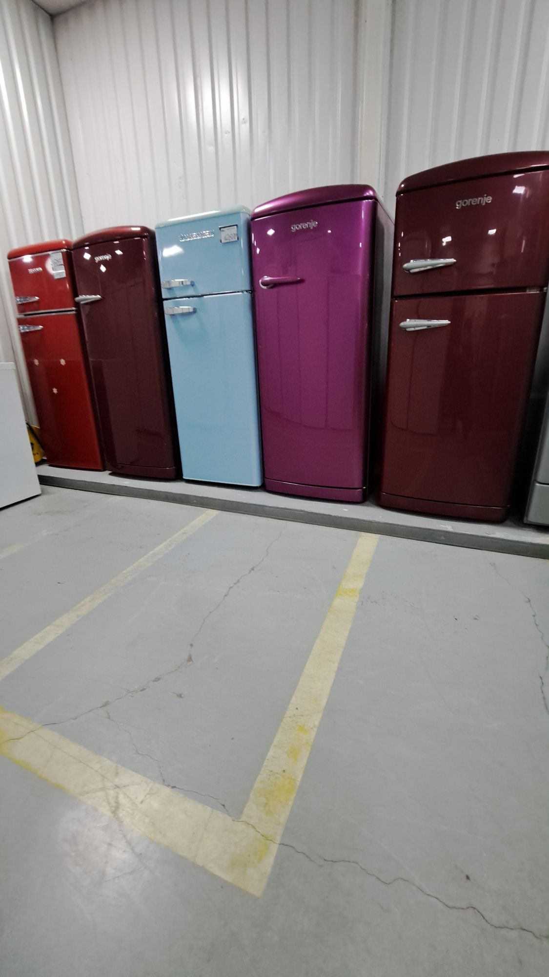 Невисокий 140 см холодильник PKM lfr65 вибір гарантія доставка