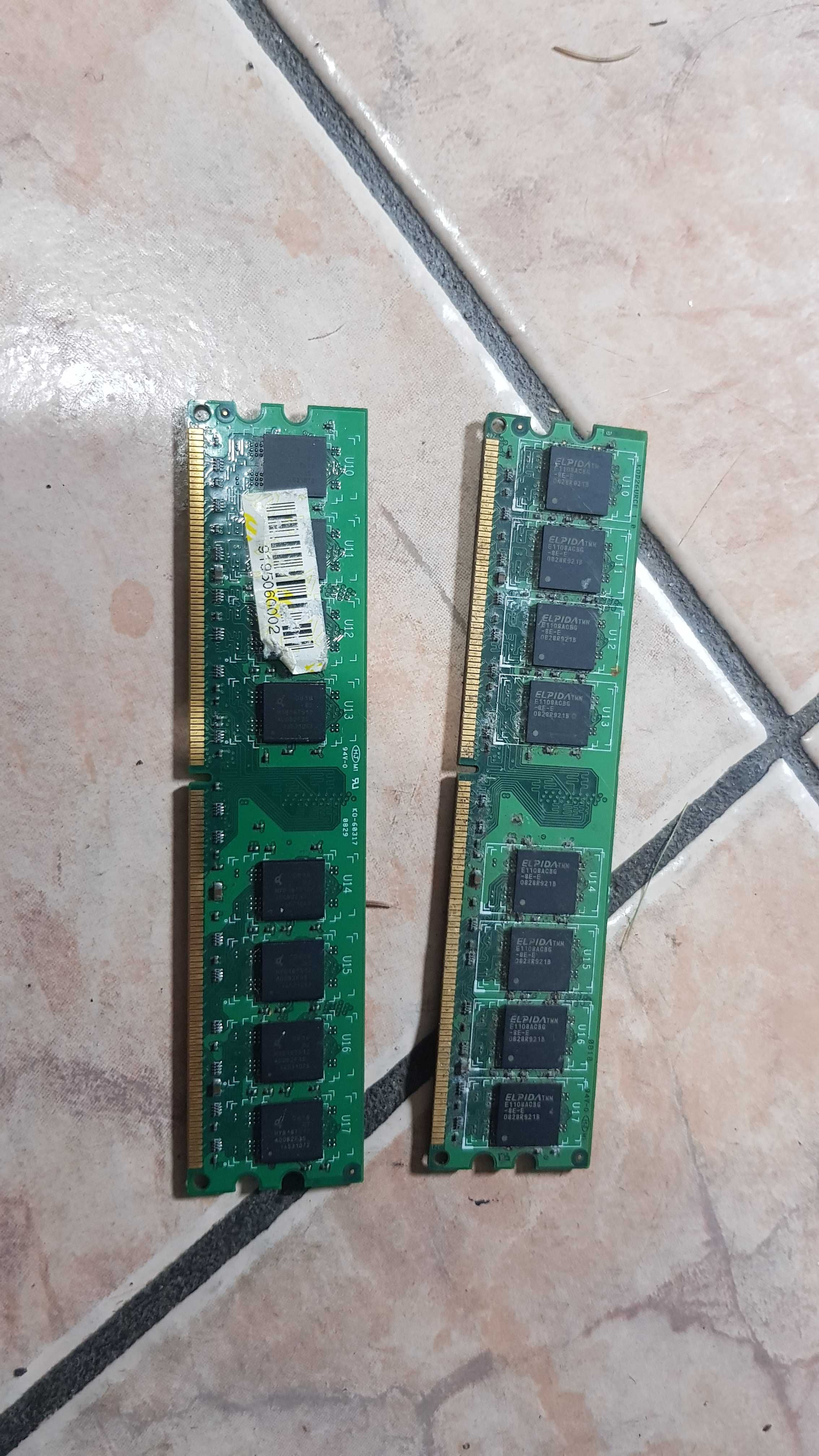 kości ram DDR2 1GB