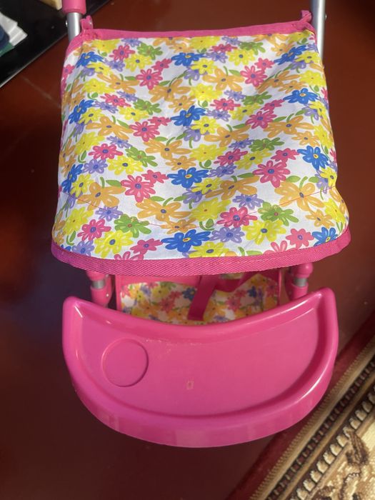 Коляска для кукол