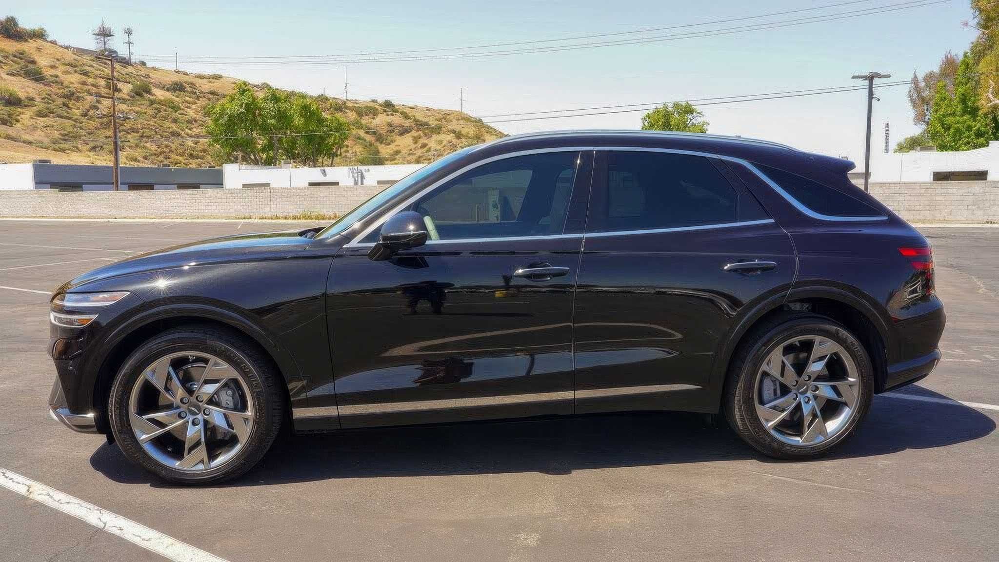 2024 Genesis GV70 Electrified