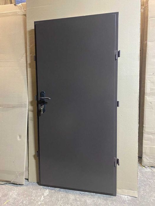 Двері нестандартних розмірів. Найкорочші терміни виготовлення