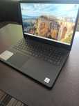 Laptop Dell Inspiron 15 3000