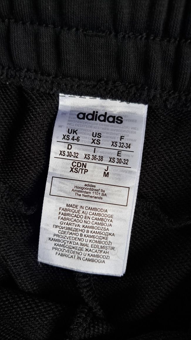 Adidas Essential Linear Pants 3/4 spodnie sportowe treningowe XS