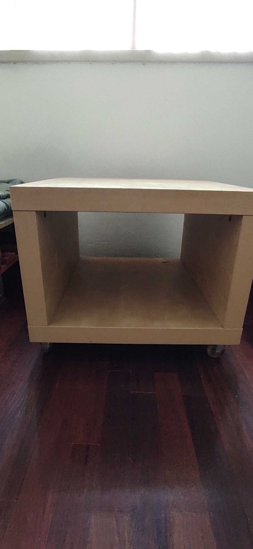 Mesa de Centro com Rodas IKEA - Bom Estado