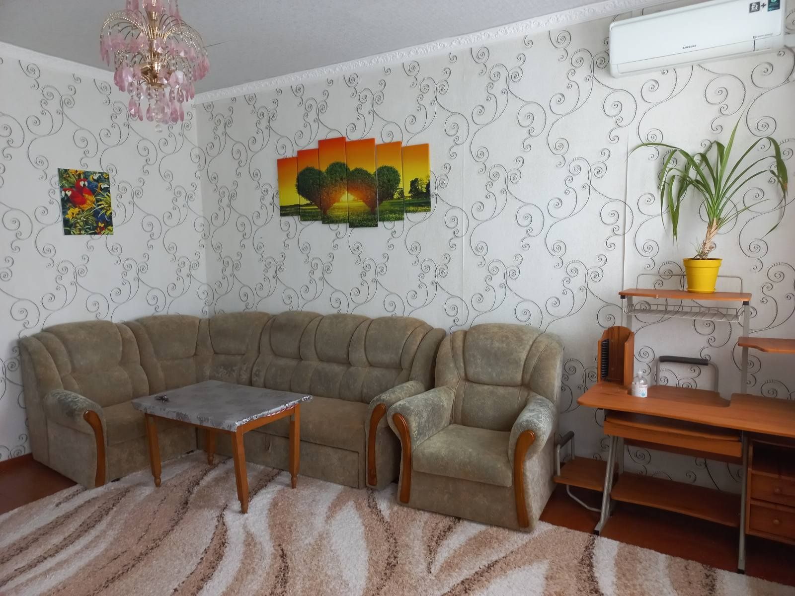 Продам 4-х комнатную квартиру