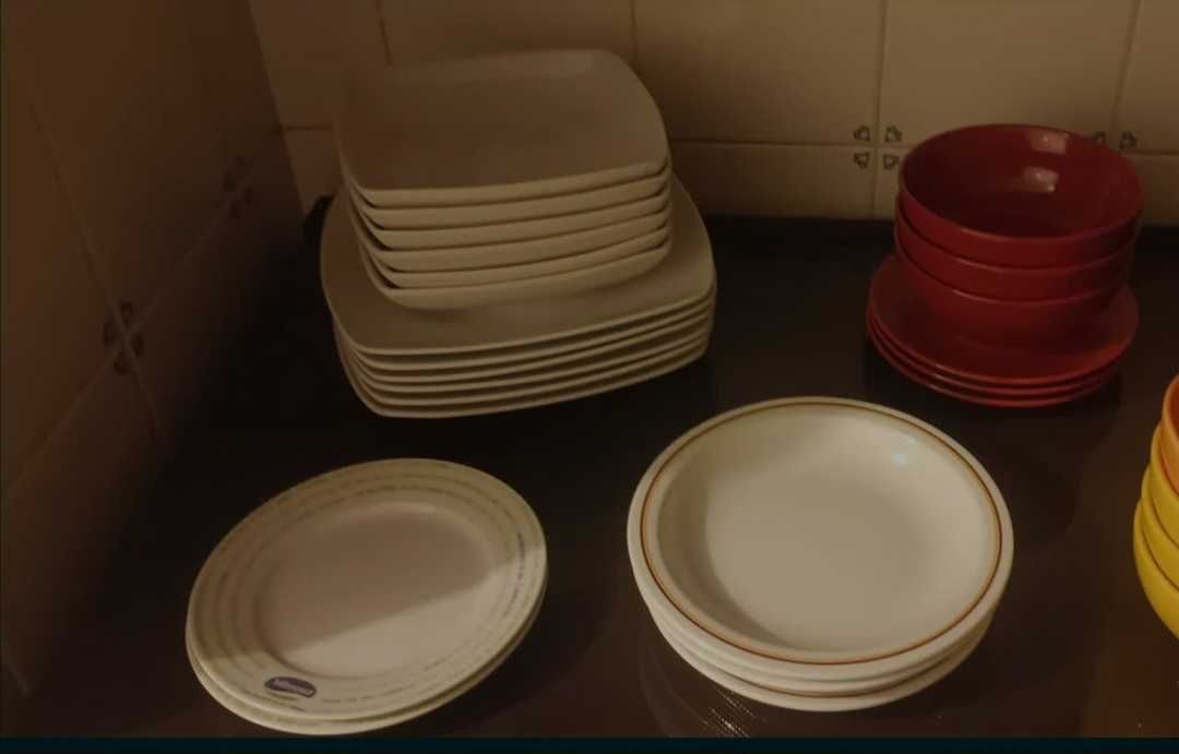 Conjunto de loiça variada