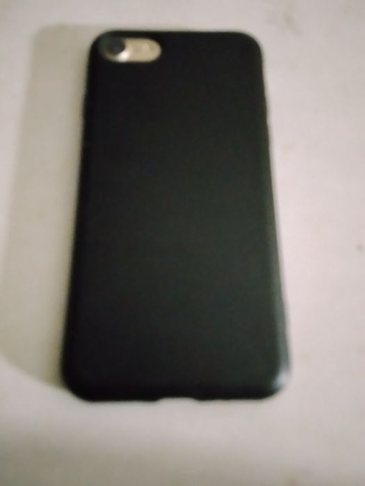 Айфон 7 в рабочем состоянии.