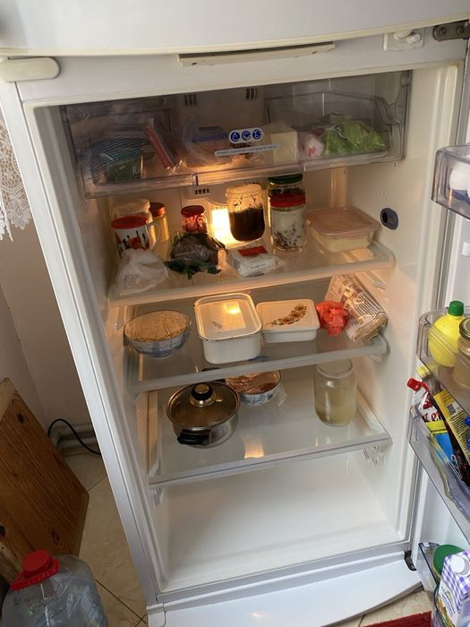 Холодильник Whirlpool ARC4138