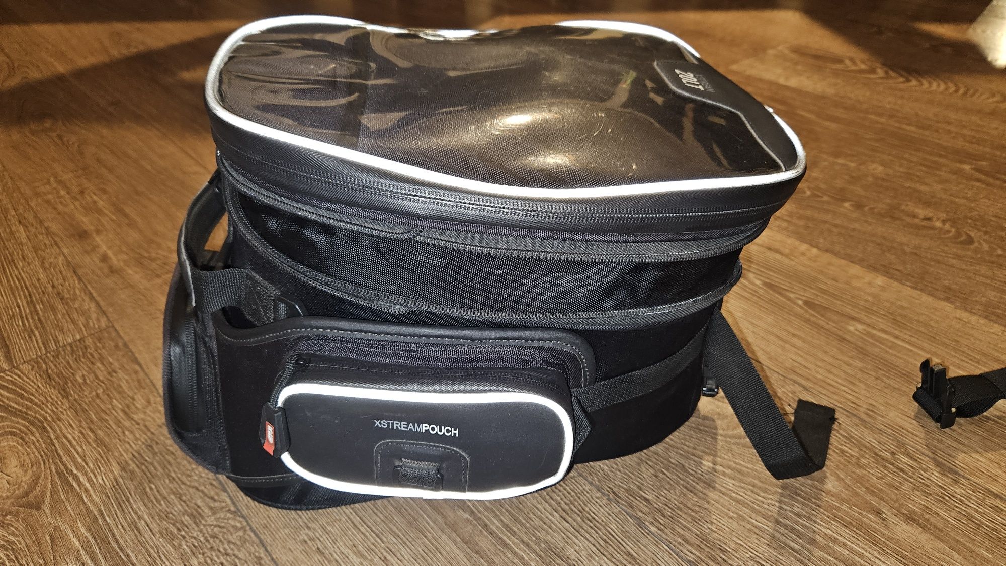 Tankbag GIVI XS308Y Tanklock Xstream Range 20l