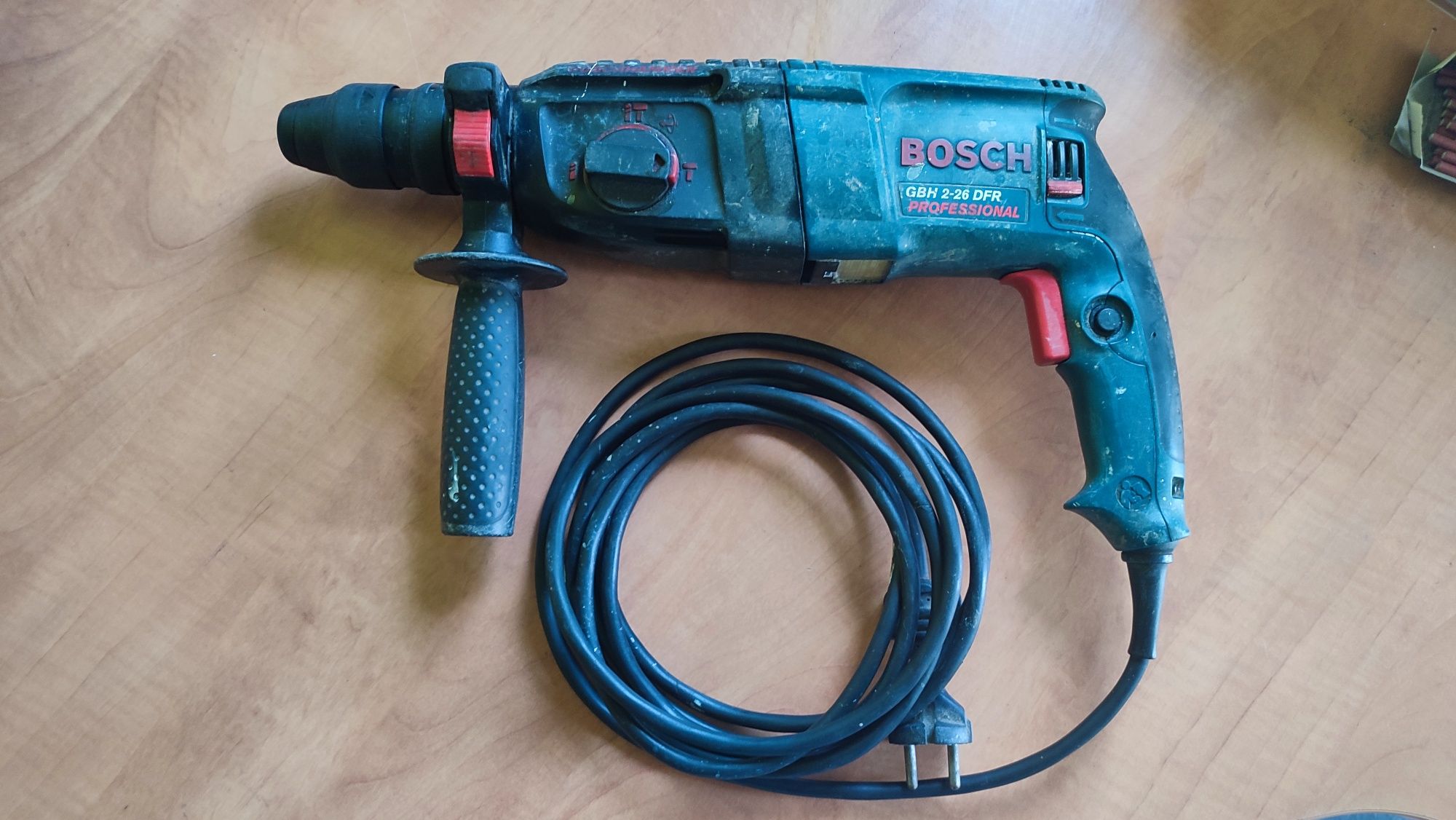 Młotowiertarka BOSH GBH 2-26 DFR
