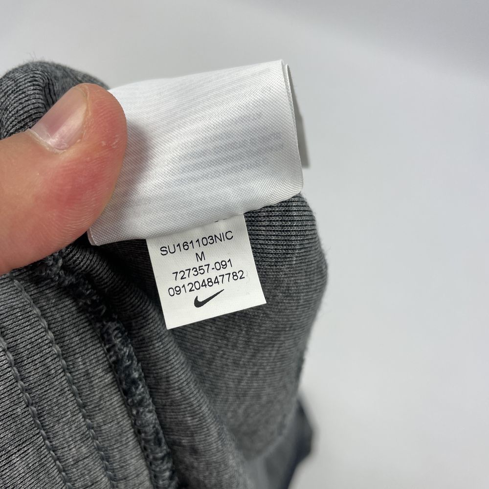 Оригінальні чоловічі шорти Nike Tech Fleece