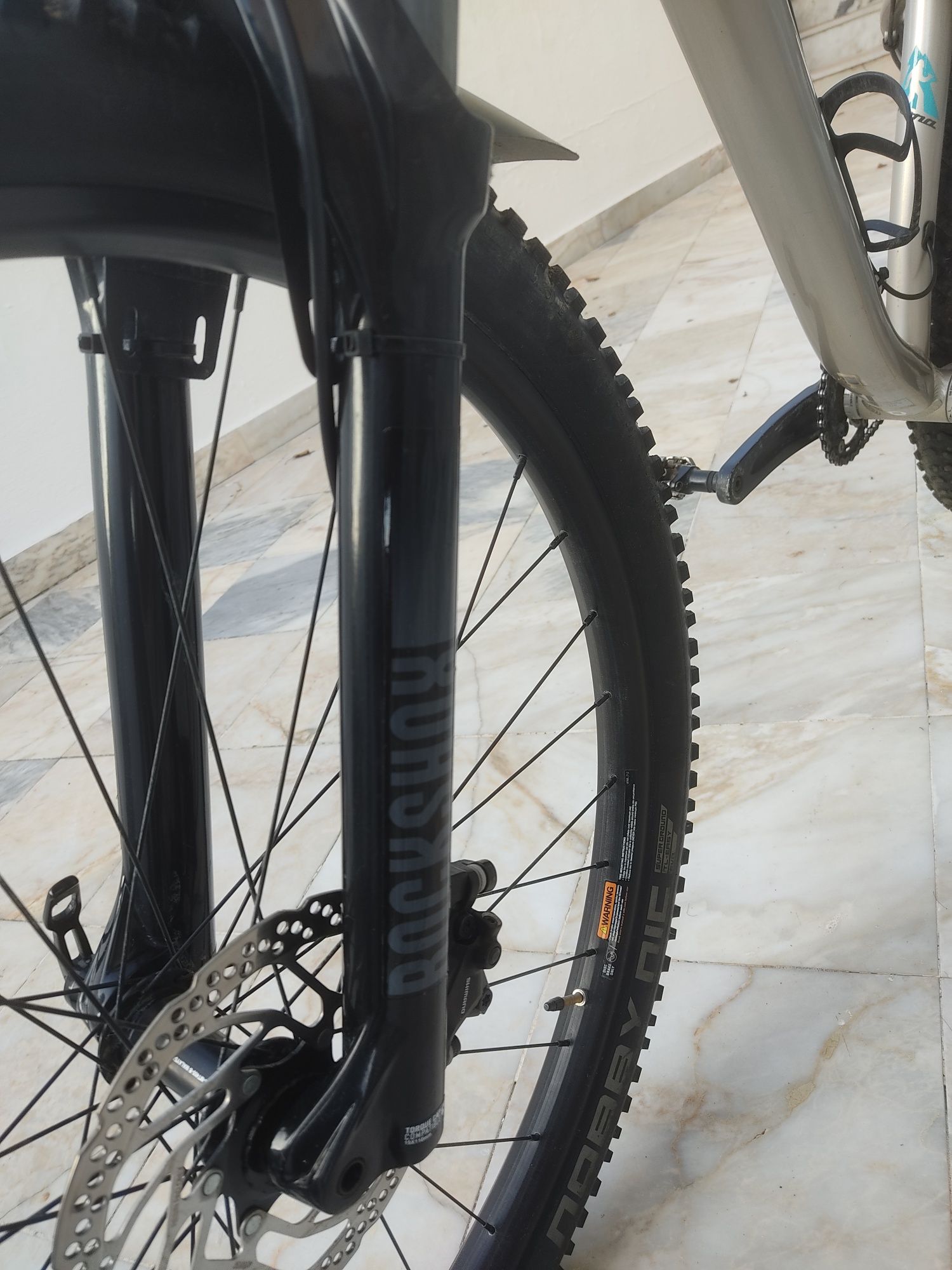 Bicicleta Kona Honzo 29 + Oferta GPS