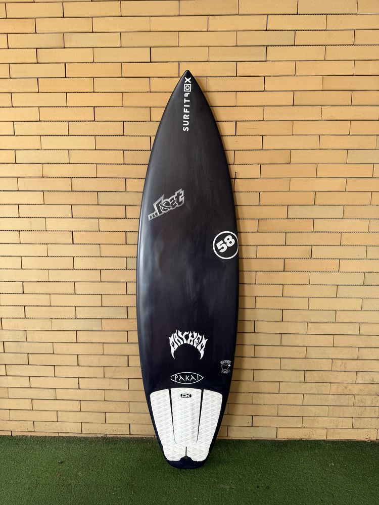 Prancha de surf 5’7 25.4L Lost Carbono