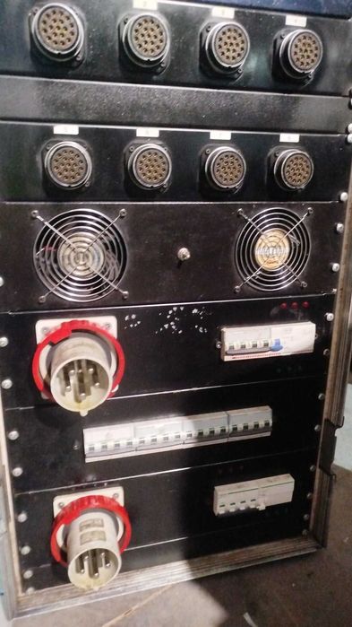 Dimmers rack com 48 outputs