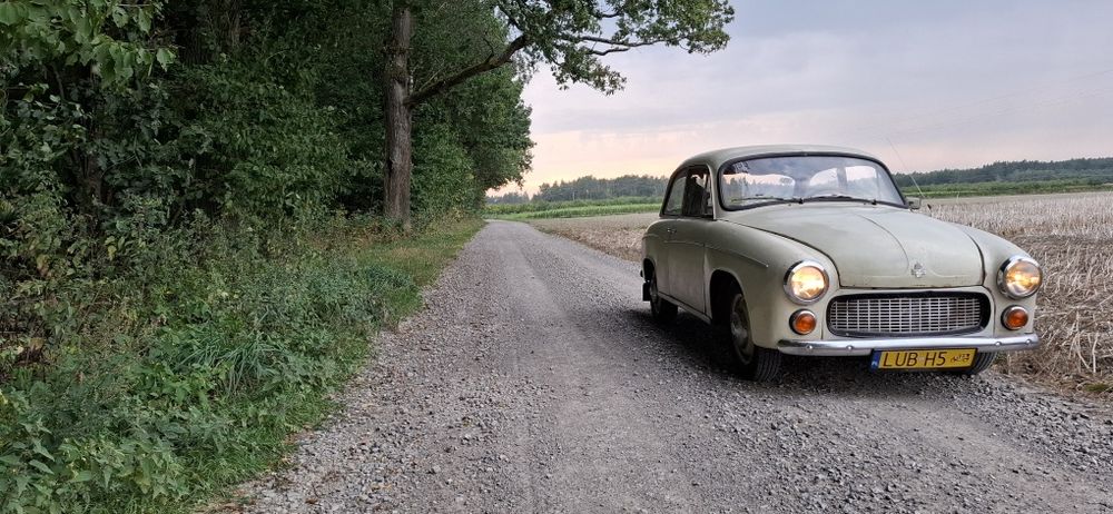 Syrena 105 sprawna zarejestrowana, żółte tablice