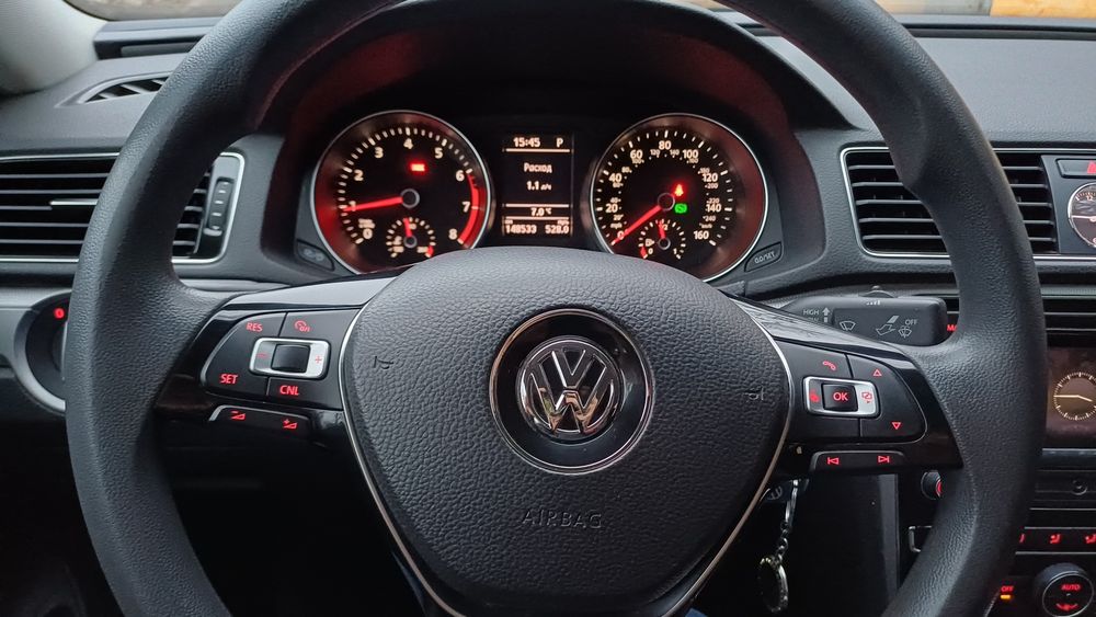 Продаю Passat B8-2016.