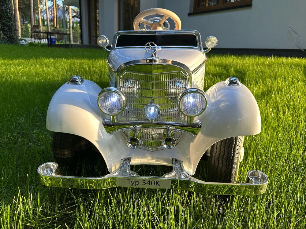 Samochód dla dzieci na akumulator Mercedes Benz Retro Typ 540A Biały