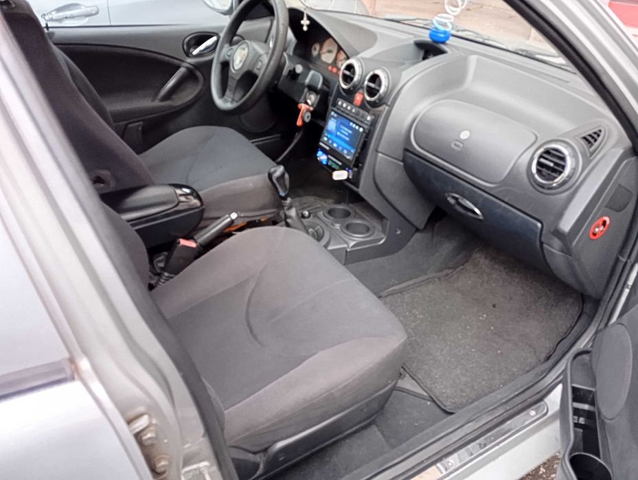 ROVER de 2003 Modelo muito bonito e impecável sem nada a fazer.