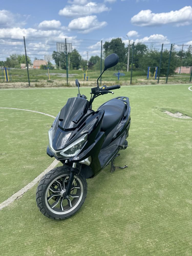 Скутер Forte Tiger 150 кубов
