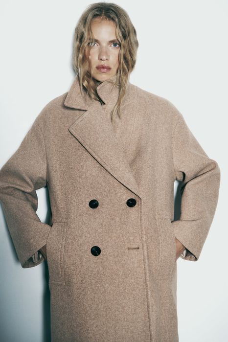 Пальто від ZARA