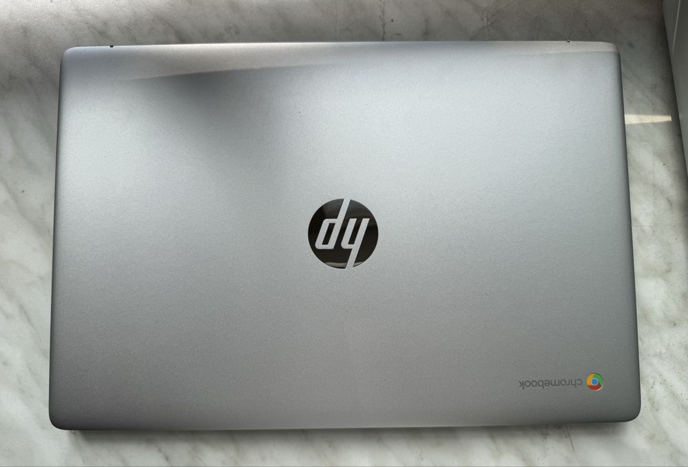 Sprzedam nowego HP Chromebook 15 laptopa