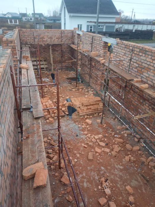 Аренда клино-хомутовых строительных лесов Вышки туры Оренда риштування