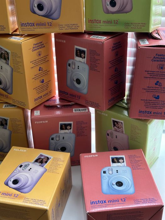 Instax mini 12 фотоапарат, фотокамера, пленка, полароид, полароїд