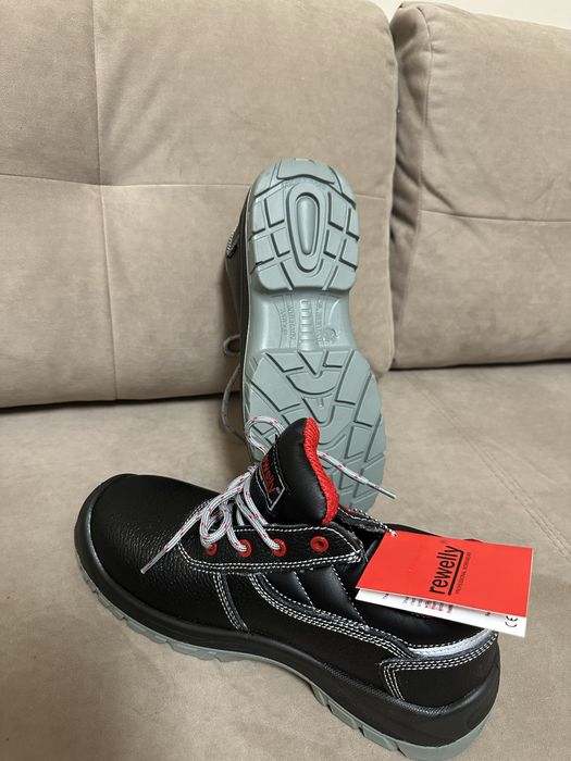 Спец взуття Захисні черевики з низькою посадкою Monro Rewelly S3 SRC