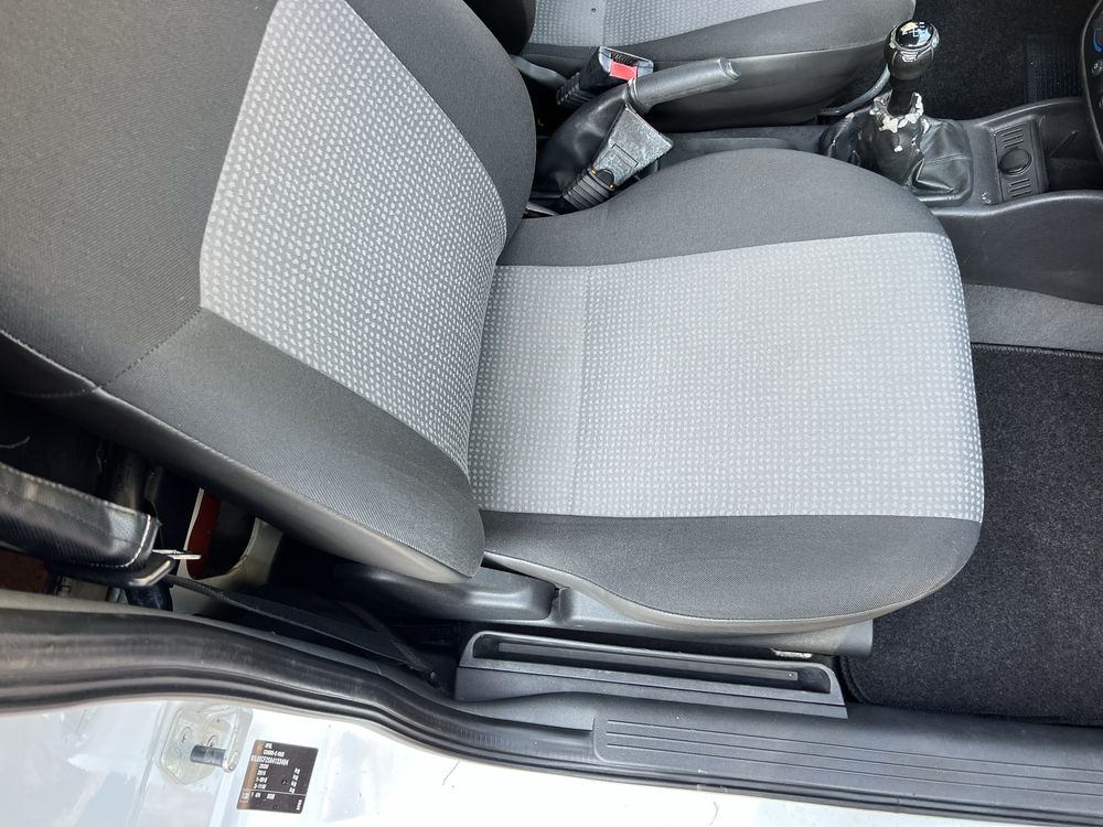 Opel Combo 1.3 CDTI (2010)
