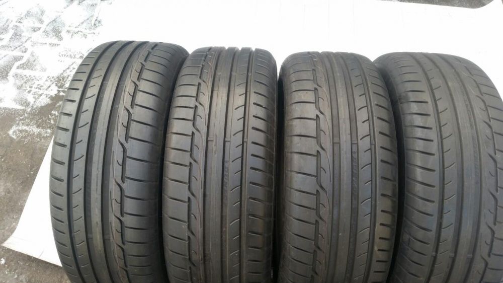 235/55R19 Dunlop sport maxx rt