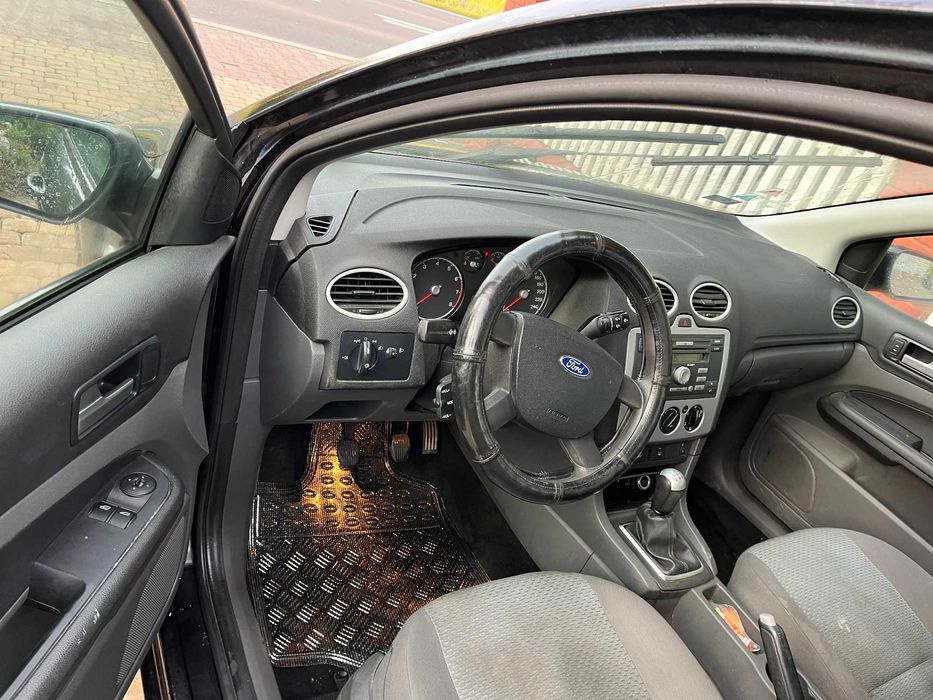 Ford Focus Kombi-1.6-16V-2006r-KlimAbsElekKraj FVAT ZAMIANA